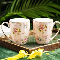 Fleur d'or et papillon design 400ml tasse de luxe européenne rétro anglais en céramique florale eau café couple tasse avec bord doré
