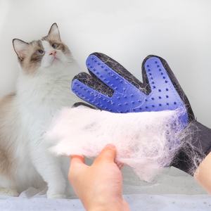 Goedkope Tpr-Milieuvriendelijke Handschoenen Voor Het Verzorgen Van Huisdieren Voor Katten En Honden Blauw/Roze Kleuren 259-Pin Ontwerp Voor Lang En Kort Bont Voor Alle Seizoenen - Product Image 4