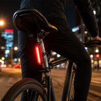 Feu arrière de vélo Jinta Bike super lumineux à LED avec capteur de freinage, indicateur de puissance, 500 mAh, étanche IPX5, 6 modes, pour l'extérieur