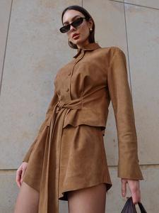 Vêtements d'extérieur sur mesure pour femmes, vente en gros directe d'usine OEM, mode de luxe, veste en daim synthétique pour femmes avec ceinture - Product Image 5