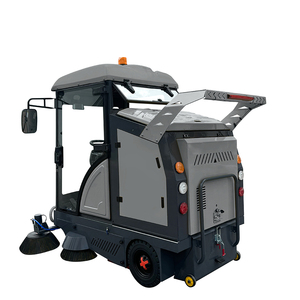 1900 Hot Sale Outdoor Ride on Street Road Vacuum <b>Floor</b> Outdoor Vacuum Road - Product Image 3