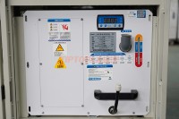 Machine de nettoyage au laser à fibre continue 1000W, largeur de balayage 300mm, pour l'élimination de la rouille, de la peinture, de la graisse, de l'huile et des revêtements