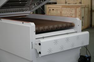 Imprimante et secoueur DTF YH-60cm de haute qualité avec 4 pièces I3200 tête d'impression T-shirt sac Logo produits créatifs Machine d'impression DTF - Product Image 6