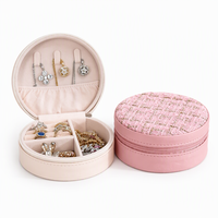 Étui à bijoux en cuir miniature personnalisé avec logo, résistant à l'eau, organisateur rond pour bagues, boucles d'oreilles et colliers