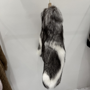 <span class=keywords><strong>Inverno</strong></span> all'ingrosso da donna in argento volpe pelliccia Parka giacca vera pelliccia di volpe per 2025 freddo <span class=keywords><strong>inverno</strong></span> - Product Image 4