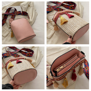 <span class=keywords><strong>Sac</strong></span> de style ethnique tissé d'<span class=keywords><strong>herbe</strong></span> pour l'été des femmes nouveau <span class=keywords><strong>sac</strong></span> à bandoulière unique tissé à pompon décontracté - Product Image 4