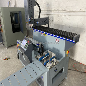 Nouvelle porte fenêtre charnière trou forage fraiseuse <span class=keywords><strong>PVC</strong></span> UPVC alliage d'aluminium 3KW machine à fileter - Product Image 3
