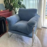 Fauteuil design élégant de style Bauhaus, mi-siècle moderne, avec structure en acier, rembourrage en coton de qualité 3A, amovible et personnalisable