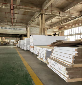 <span class=keywords><strong>Porta</strong></span> Composita in Legno dal Design Accattivante con Finestra in Vetro per Asili Nido e Scuole Materne - Product Image 3