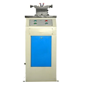 Testeur d'impact à pendule Charpy contrôlé par micro-ordinateur JB-W300A 300J, machine d'essai de résistance à l'impact des métaux GB/T229 - Product Image 2