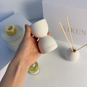 AIKUN Custom Scent Design Minimalist Three-Piece Set Ceramic <b>Home</b> Fragrance Artistic Reed Diffuser Set for Bedroom Office Gift - Product Image 1