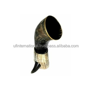 Corne à boire noire au design élégant avec support en cuir et couleur de corne naturelle taille personnalisée prix bon marché - Product Image 6