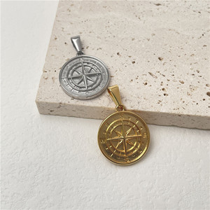 Hiphop Vitruvienne Boussole Pendentif Bijoux Or 18K En Acier Inoxydable Hommes Religieux Saint Christopher <span class=keywords><strong>Rose</strong></span> Fleur Collier Pendentif - Product Image 4