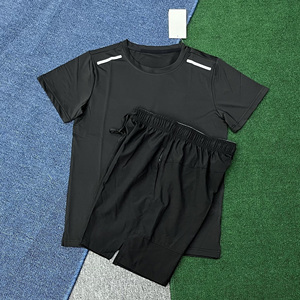 T-Shirt Sportiva Unisex Premium a Manica Corta, Asciugatura Rapida e Traspirante, <span class=keywords><strong>per</strong></span> Fitness, Corsa, Yoga e Attività all'Aperto - Product Image 3