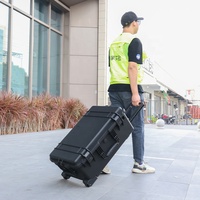 L218X Boîte à outils de camion robuste et personnalisée avec roues Boîtier en plastique étanche pour équipement de produit