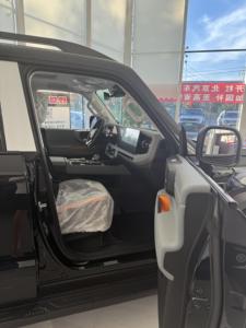 Voiture pour Qatar Biac Bj40 <span class=keywords><strong>Pro</strong></span> 2026 Automatique 2.0T 2024 Hot Beijing Bj40 Inventory Boutique New Special Car Compact Suv - Product Image 2