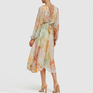 <span class=keywords><strong>Robe</strong></span> <span class=keywords><strong>longue</strong></span> plissée à imprimé floral décontractée de luxe avec col en V, nouvelle collection été <span class=keywords><strong>2023</strong></span> - Product Image 3
