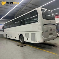 Autocar de luxe d'occasion à transmission manuelle, 75 places, moteur diesel, pour excursions urbaines et transport de passagers, conduite à droite (RHD) et conduite à gauche (LHD)