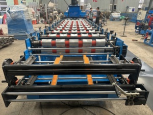 Chất lượng cao tự động hai lớp cuộn tạo thành máy 760 ngói bằng kính <span class=keywords><strong>840</strong></span> hình thang mái tùy chỉnh lõi động cơ mang - Product Image 4