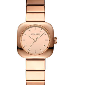 Elegante reloj cuadrado pequeño dorado Banda de acero inoxidable Diseño clásico para mujer - Product Image 1