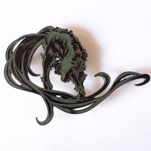 Los dragones en el cielo, pin de solapa de esmalte duro de placa de metal placa pines de la fábrica de china - Product Image 1