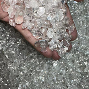 Offre Spéciale sculpté clair Quartz cristal gravier pierres dégringolées Feng Shui Style ange thème pour la décoration de la maison et l'utilisation de cadeaux - Product Image 4