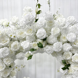 Arche de roses artificielles en soie blanche, décoration de toile de fond de mariage moderne de luxe, faite à la main, de niche - Product Image 3
