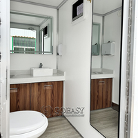 Remorque de toilette portable de luxe GoEasy Vente à chaud Toilettes publiques en panneau sandwich de haute qualité