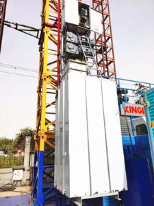 Ce Goedgekeurd Rack Pinion <span class=keywords><strong>Lift</strong></span> Hoge Gebouwen Bouw Bouwers <span class=keywords><strong>Lift</strong></span> Personeel Hoist Materiaal Passenger Hoist - Product Image 6