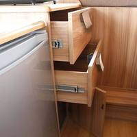 Poignée d'armoire de camping-car carrée sans clé Poignée à boucle en alliage de zinc Serrure de porte d'armoire de camping-car pour bateau Yacht RV