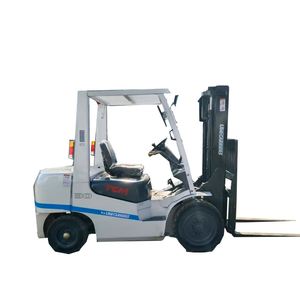 Montacargas Usados en Venta, TCM 30 3T 3-6M, Mini Montacargas Diésel, Maquinaria Usada Importada de Japón para Construcción y Transporte - Product Image 1
