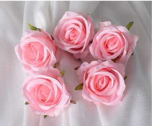 Têtes de <span class=keywords><strong>fleurs</strong></span> de rose en soie réalistes de 7 cm en gros, accessoires de photographie, décoration de la Saint-Valentin, décoration de Noël, fabrication artisanale, longue durée - Product Image 2