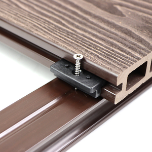 Clips et Fixations Dissimulées BAS'O pour Terrasses en Composite WPC – Design Ferme-Moderne – Garantie 5 Ans - Product Image 2