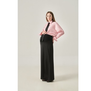 Nueva Camiseta Holgada Transpirable con Botones Decorativos, Manga Larga, Estilo Vietnamita, Cuello Redondo, Sólida, Minimalista, para Mujer - Product Image 1