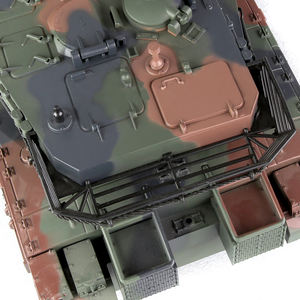 Modèle de char de combat principal <span class=keywords><strong>Merkava</strong></span> israélien char RC à l'échelle 1:18 avec fonctions de tir PP et de balle d'eau et de fumée comprenant des piles - Product Image 5