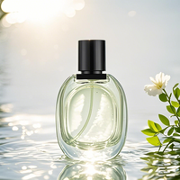Flacons de parfum en verre haut de gamme personnalisés en gros, 30 ml, 50 ml, 100 ml, forme carrée, vaporisateur à pompe, sérigraphie, diffuseur de roseaux, carton