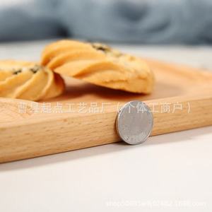 Plateau de service en bois avec rainures, multifonctionnel pour les collations et les frites - Product Image 3