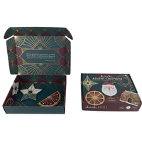 Caja de correo navideña de papel kraft corrugado con diseño de avión y copo de nieve, plegable, hecha a mano, personalizable y recuperable.