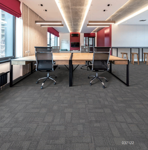 Dalles de moquette en nylon modernes de haute qualité, écologiques, avec support en PE, pour usage commercial, prière, maison et golf - Product Image 4