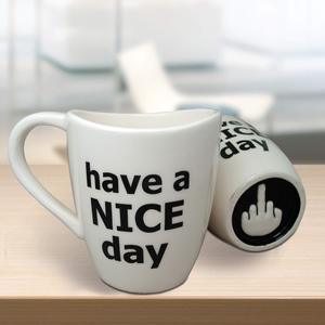 Divertente Tazza da Caffè in Ceramica Riutilizzabile Multifunzione Regalo Scherzo per Adulti e Colleghi - Addii al Celibato, Natale 400 ml - Product Image 5