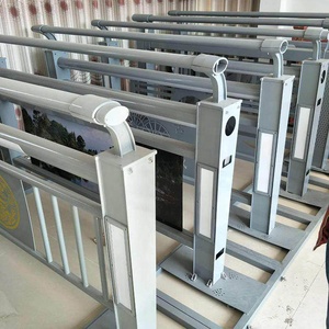 La fabbrica ha prodotto il forte Guardrail d'acciaio della barriera di sicurezza stradale per la protezione del ponte - Product Image 5