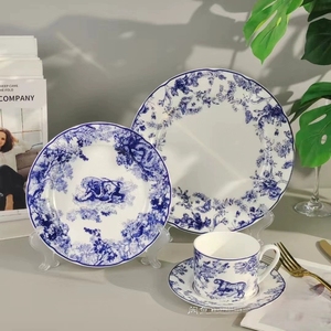 Wholesale Luxury Dinner Set <b>Dinnerware</b> Luxury Porcelain Bone China <b>Dinnerware</b> Sets for Home - Product Image 3
