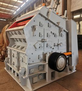 Concasseur à percussion multi-étages 12T PF-1210 à faible taux de flocons pour le compactage de galets de voie ferrée - Product Image 2