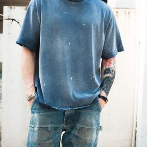 Camiseta de Hombre de Algodón Estilo Urbano, Personalizada, Vintage, Holgada, Lavada al Ácido, Desgastada, Corta, Cuadrada, Degradada, Decolorada por el Sol, de Manga Corta - Product Image 1
