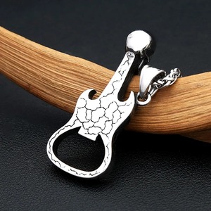 Yunnique – collier avec pendentif en forme de crâne de guitare, en acier inoxydable, style viking, ouvre-bouteille, bijoux cadeau pour hommes, chaîne de 60cm - Product Image 3