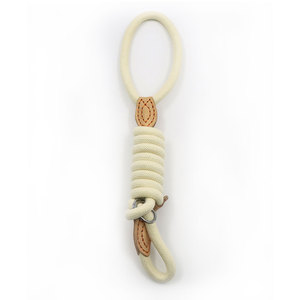 Laisse pour chien en nylon crème, style simple mains libres avec anneau métallique et détails en cuir - Product Image 3