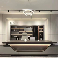 Bureau de direction de luxe moderne et durable en panneaux de bois avec éclairage LED et armoire latérale de rangement haut de gamme pour manager