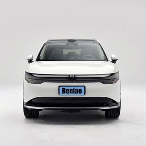 ZEEKR 7X 2025 Usado, SUV AWD de 100 kWh, 800V, Volante a la Izquierda, Batería de Litio de Alto Rendimiento, Vehículo Eléctrico, Disponible en Concesionario Ruso, Económico, Chino - Product Image 2