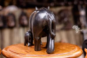 Sculpture animale en bois sculptée à la main RENART AFRIKAN, Hippopotame et Éléphant, Art Tribal Congolais - Product Image 4