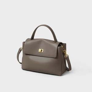 Nuevo Bolso de Cuero Genuino de Alta Gama para Mujer, Bolso Bandolera Portátil con Cierre de Solapa, Moderno e Impermeable - Product Image 3